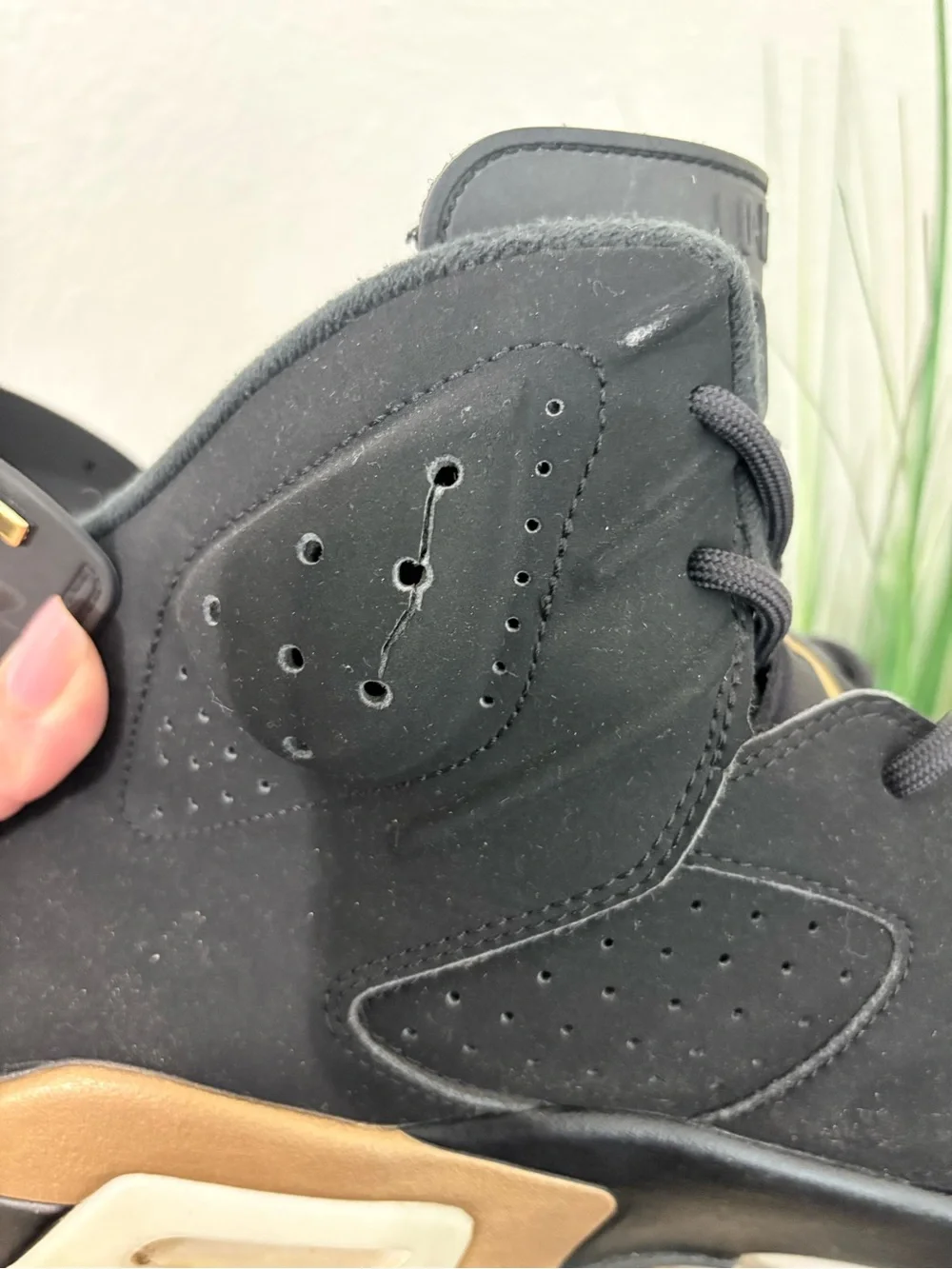 Air Jordan 6 Retro SE Defining Moments Sneakers